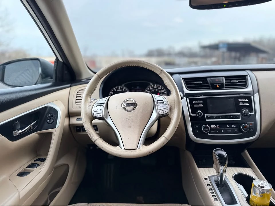 2017 Nissan Altima 5th Gen - Image 11 of 16