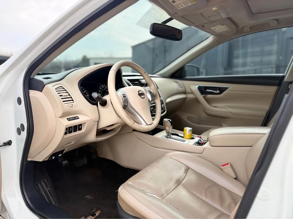 2017 Nissan Altima 5th Gen - Image 13 of 16