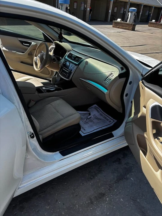 2017 Nissan Altima 5th Gen - Image 11 of 12
