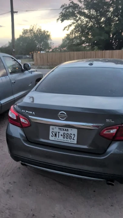 2017 Nissan Altima 5th Gen - Image 4 of 4