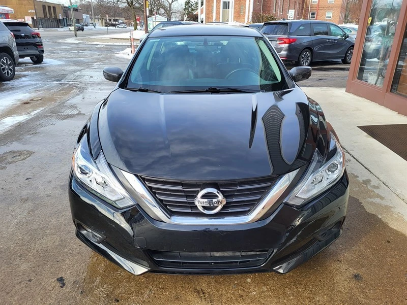 2017 Nissan Altima 5th Gen - Image 2 of 17