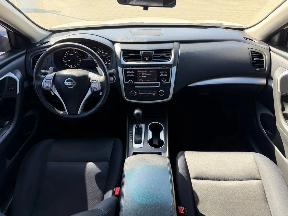 2017 Nissan Altima 5th Gen - Image 13 of 19