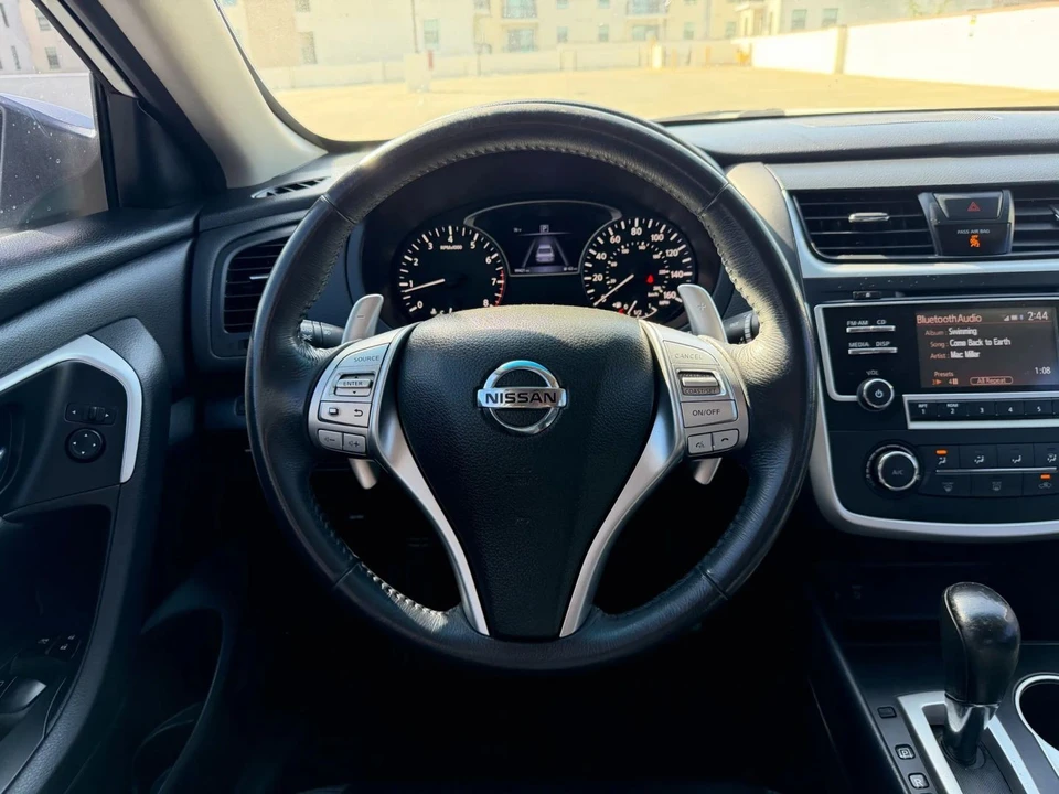 2017 Nissan Altima 5th Gen - Image 14 of 19