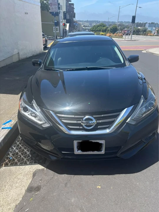 2017 Nissan Altima 5th Gen - Image 4 of 6