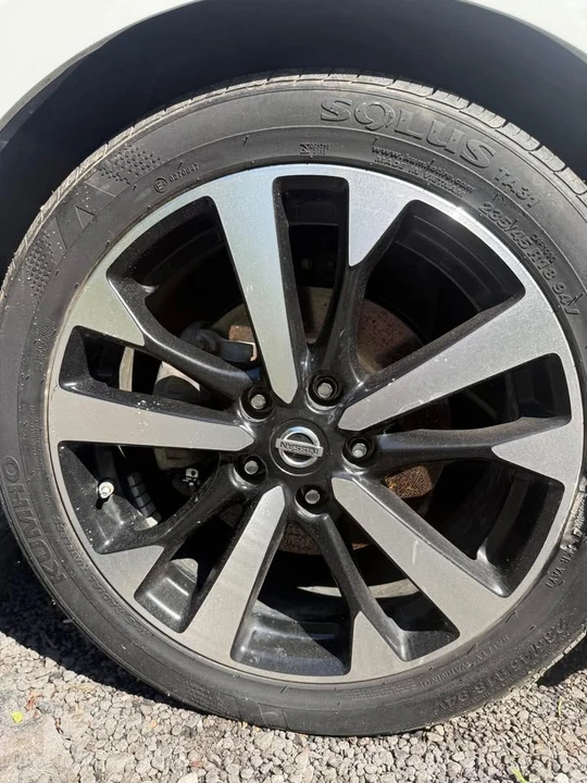 2017 Nissan Altima 5th Gen - Image 5 of 13