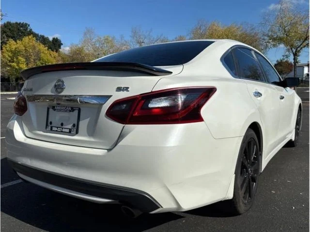 2017 Nissan Altima 5th Gen - Image 3 of 10