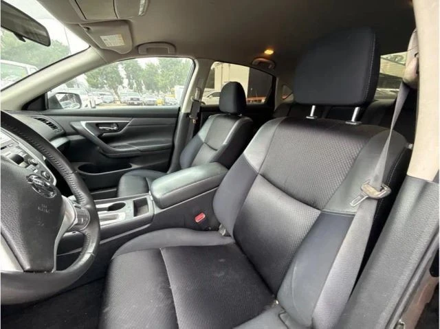 2017 Nissan Altima 5th Gen - Image 8 of 9