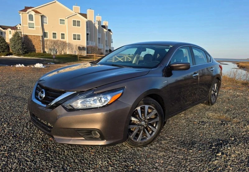 2017 Nissan Altima 5th Gen - Image 4 of 12
