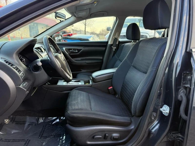 2017 Nissan Altima 5th Gen - Image 9 of 12