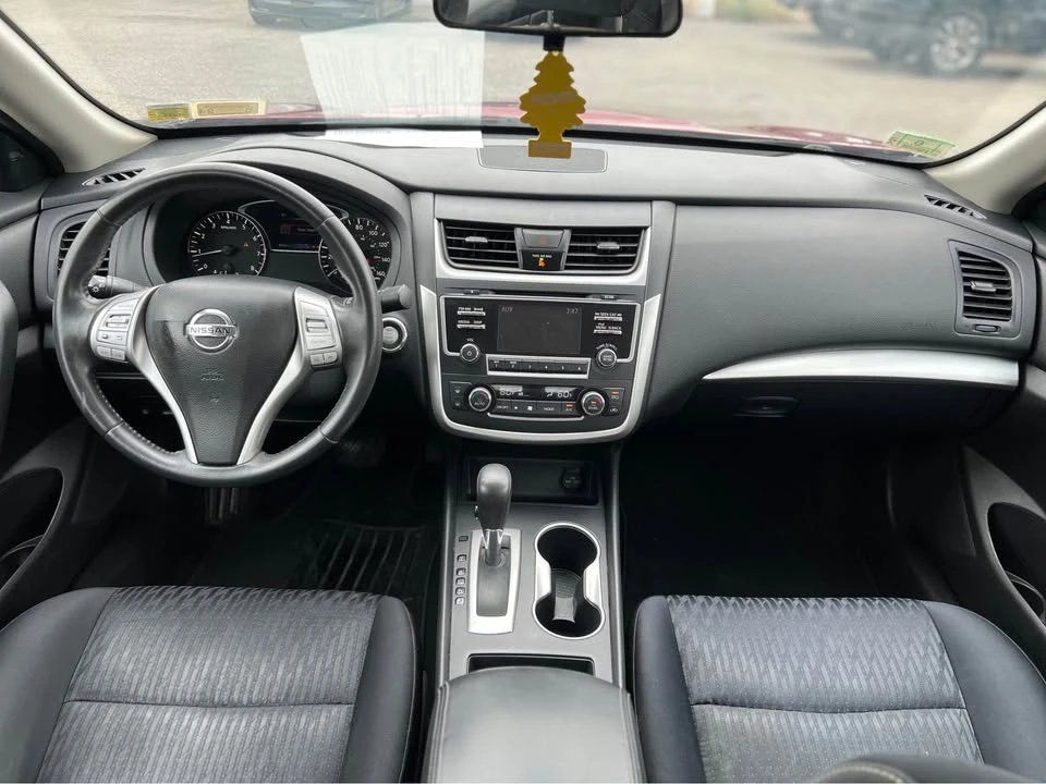 2017 Nissan Altima 5th Gen - Image 12 of 17