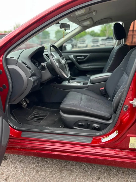 2017 Nissan Altima 5th Gen - Image 9 of 17