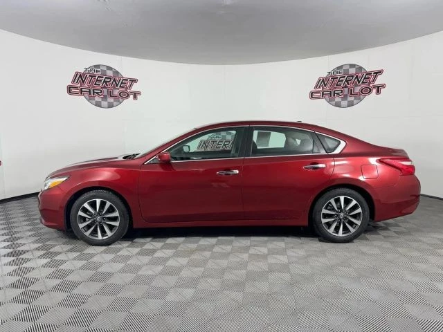 2017 Nissan Altima 5th Gen - Image 4 of 21