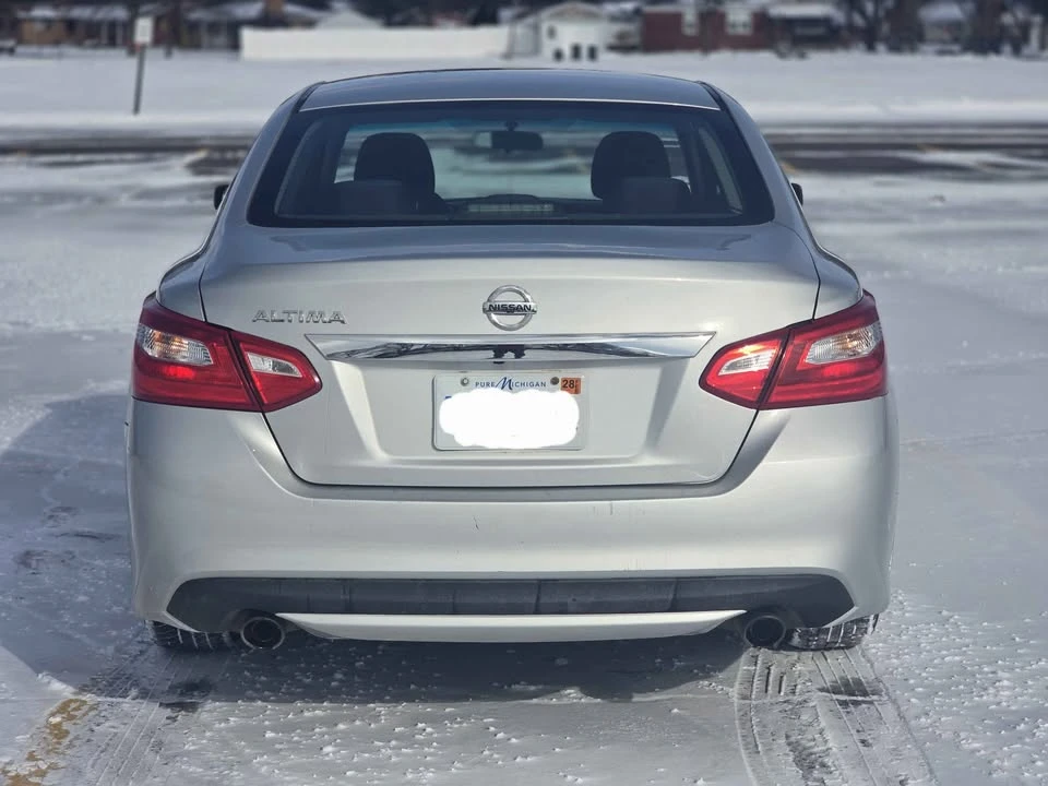 2017 Nissan Altima 5th Gen - Image 6 of 18
