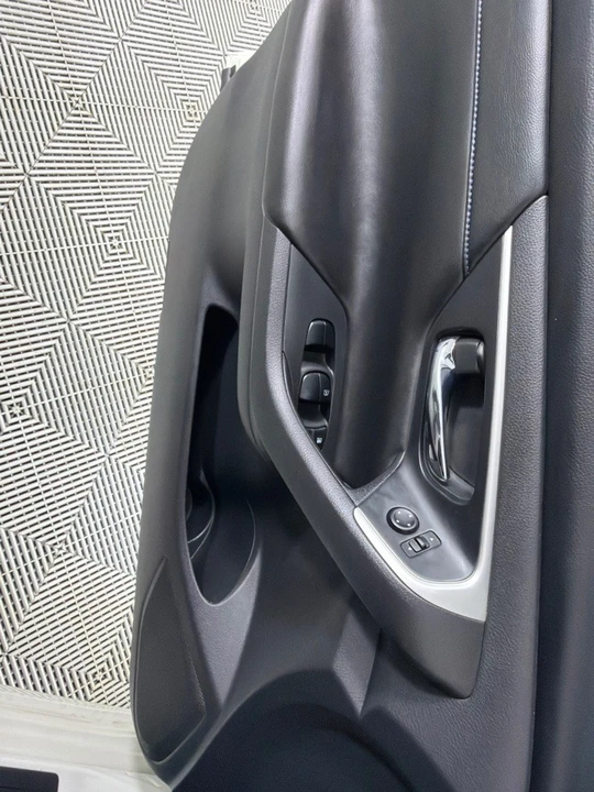 2017 Nissan Altima 5th Gen - Image 9 of 21