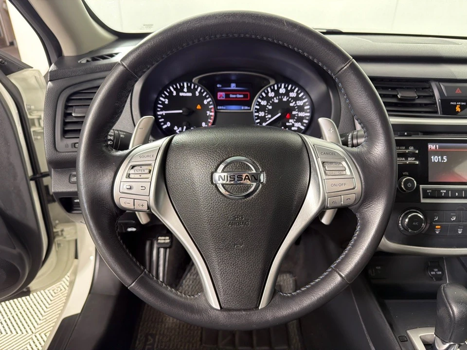 2017 Nissan Altima 5th Gen - Image 13 of 21