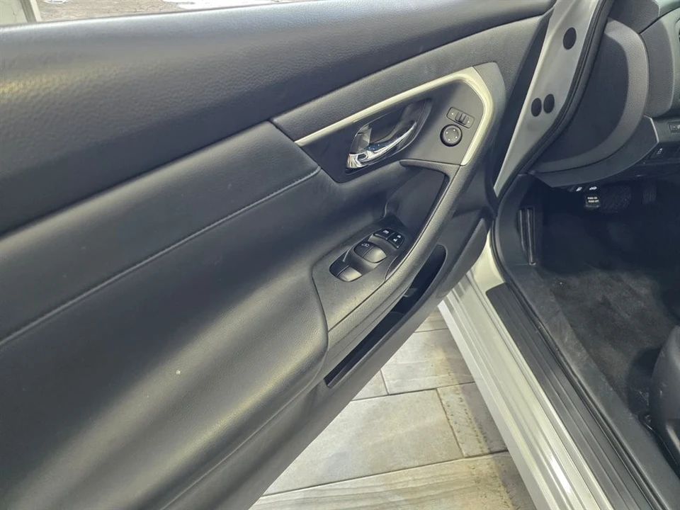 2017 Nissan Altima 5th Gen - Image 21 of 21