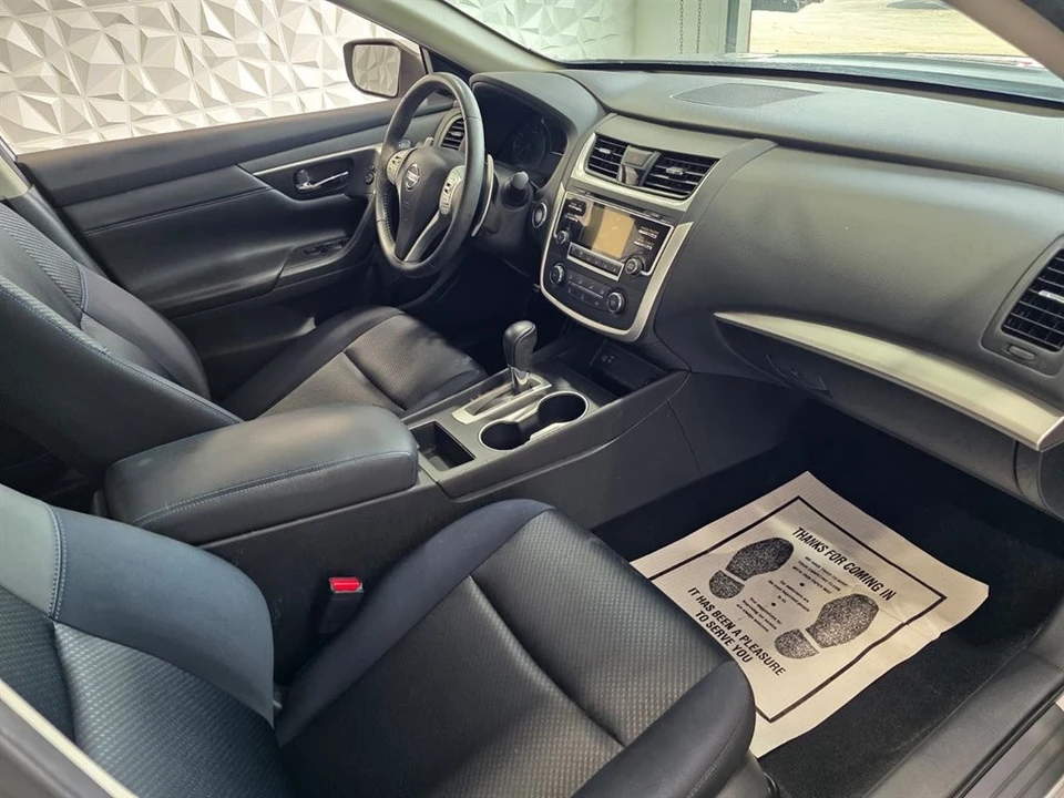 2017 Nissan Altima 5th Gen - Image 20 of 21