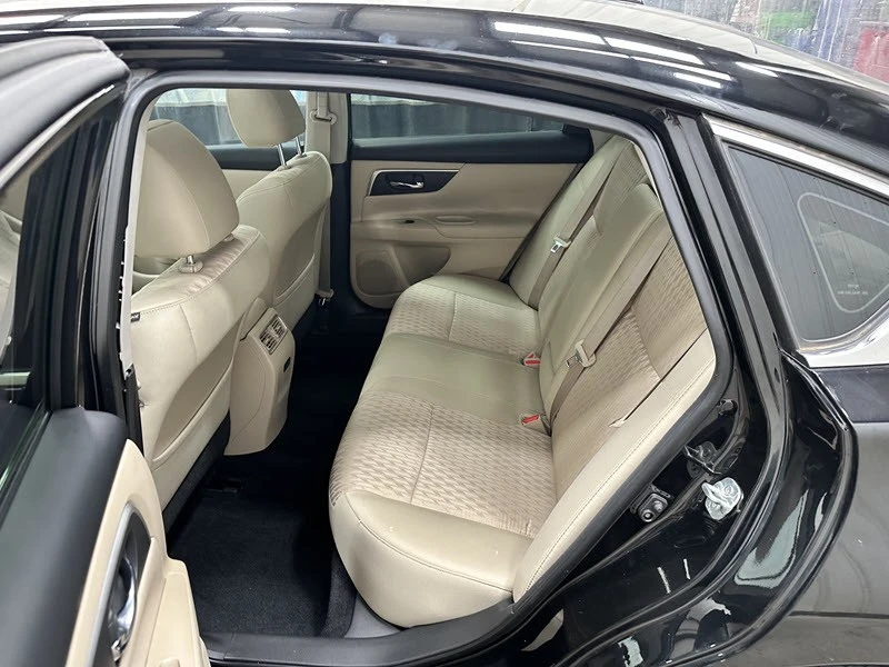 2017 Nissan Altima 5th Gen - Image 11 of 12