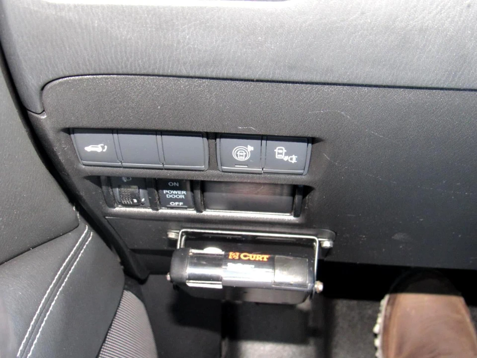 2017 Nissan Armada - Image 14 of 21