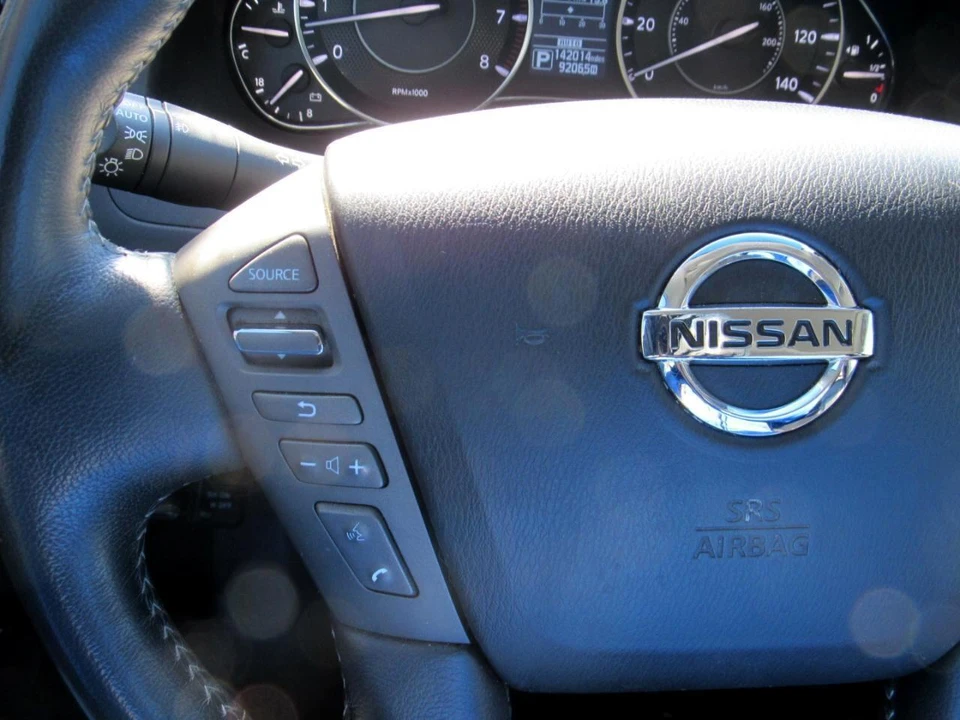 2017 Nissan Armada - Image 17 of 21