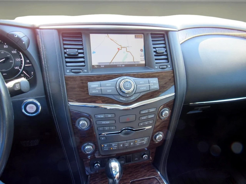 2017 Nissan Armada - Image 20 of 21