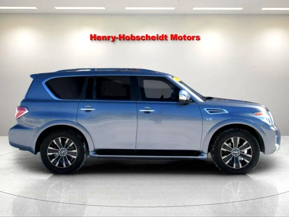 2017 Nissan Armada - Image 5 of 12