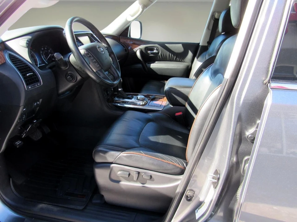 2017 Nissan Armada - Image 11 of 21