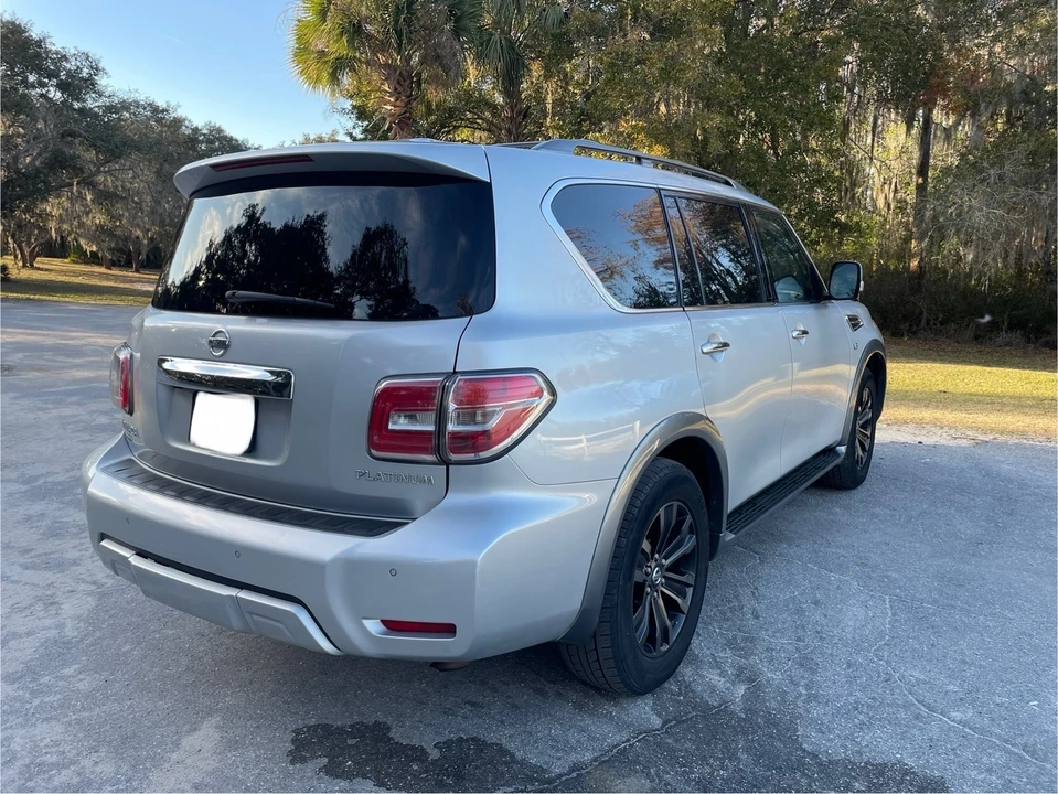 2017 Nissan Armada - Image 5 of 21