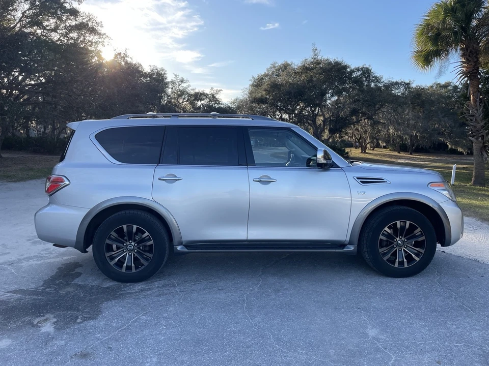 2017 Nissan Armada - Image 6 of 21
