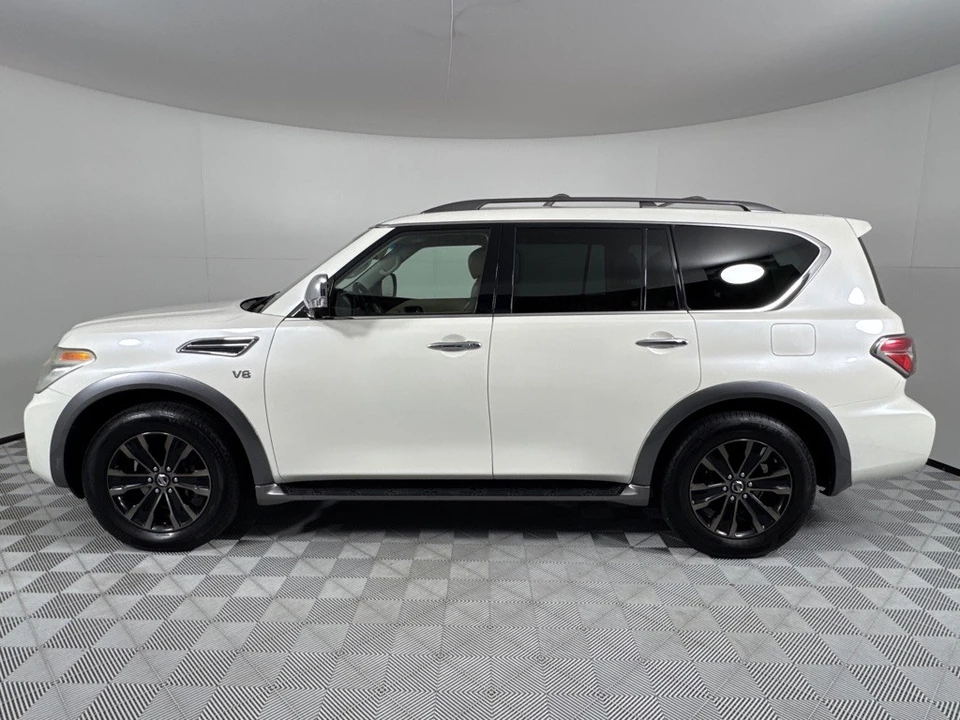2017 Nissan Armada - Image 8 of 12