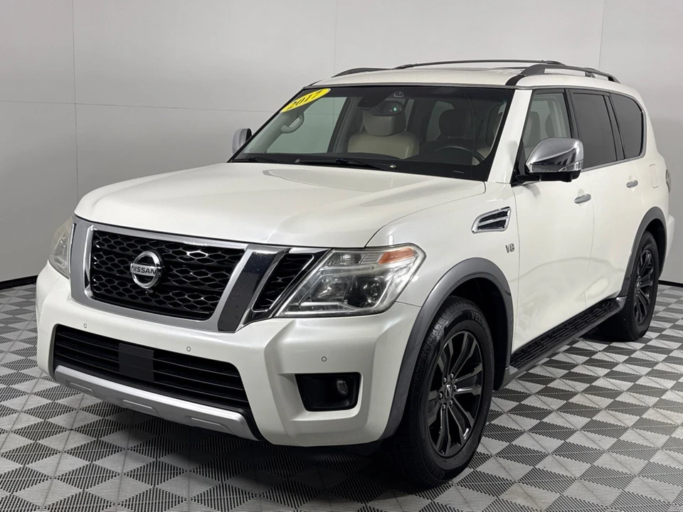 2017 Nissan Armada - Image 10 of 12