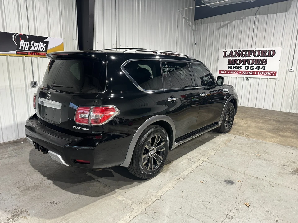 2017 Nissan Armada - Image 20 of 21