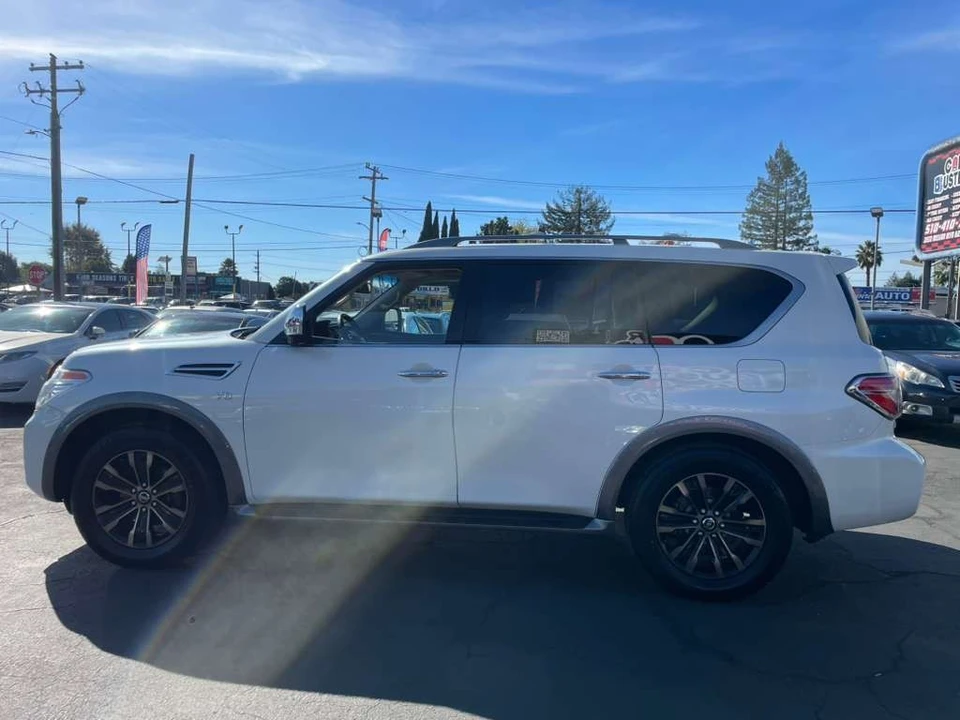 2017 Nissan Armada - Image 3 of 17