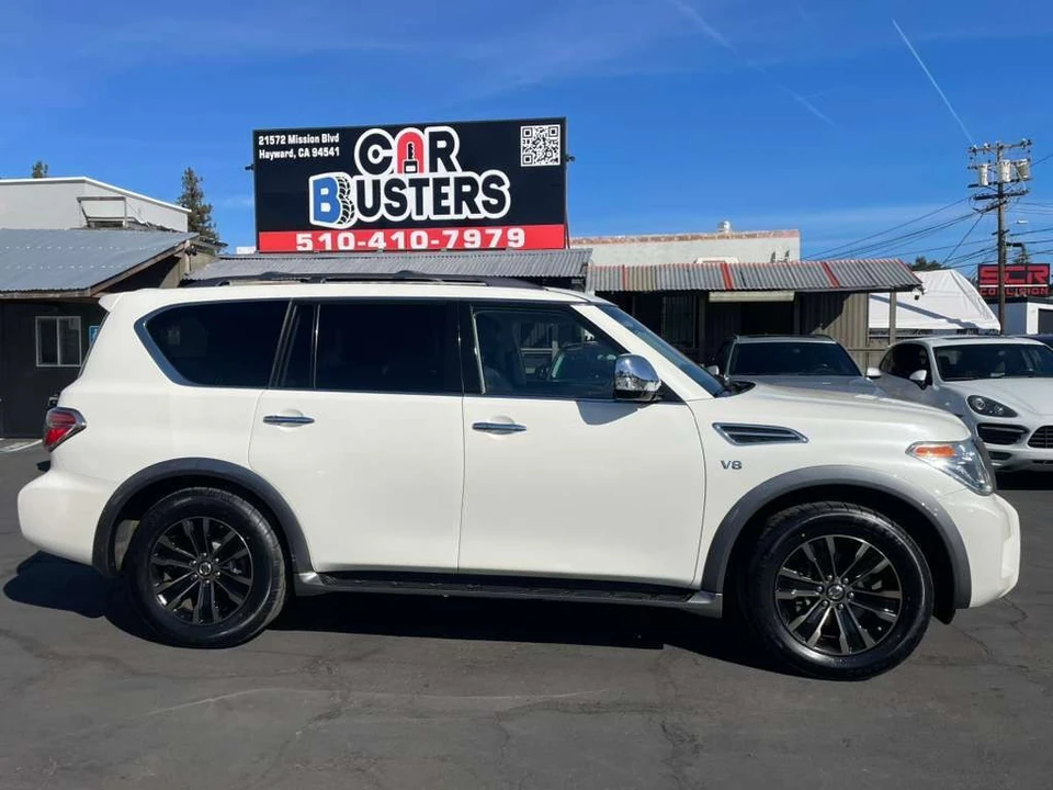 2017 Nissan Armada - Image 6 of 17