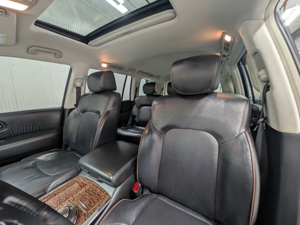 2017 Nissan Armada - Image 4 of 12