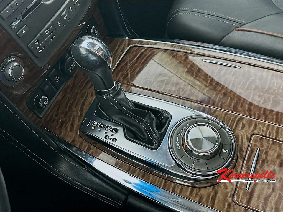 2017 Nissan Armada - Image 16 of 21