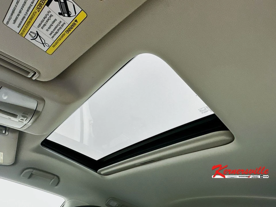 2017 Nissan Armada - Image 21 of 21