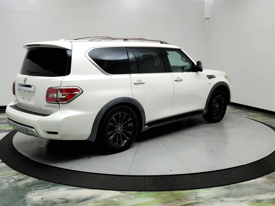 2017 Nissan Armada - Image 5 of 21