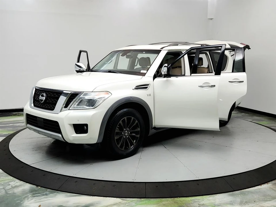 2017 Nissan Armada - Image 9 of 21