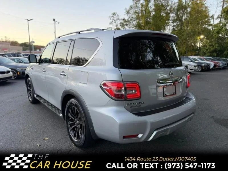 2017 Nissan Armada - Image 10 of 11