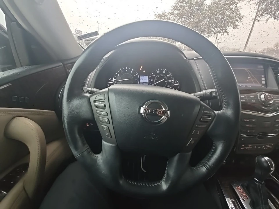 2017 Nissan Armada - Image 11 of 12