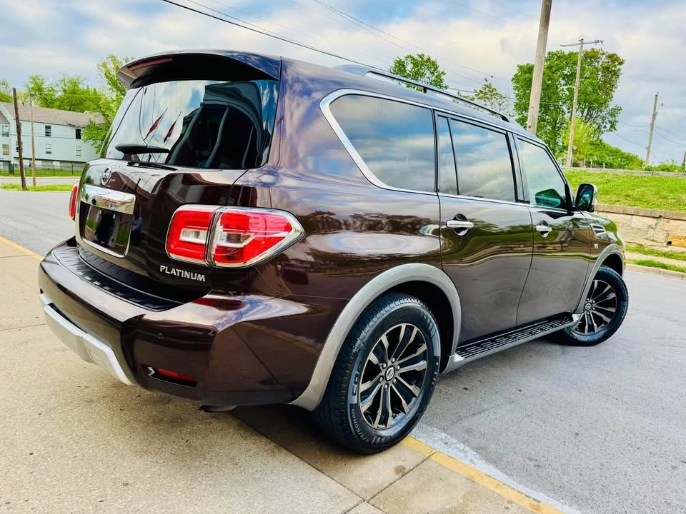 2017 Nissan Armada - Image 3 of 20