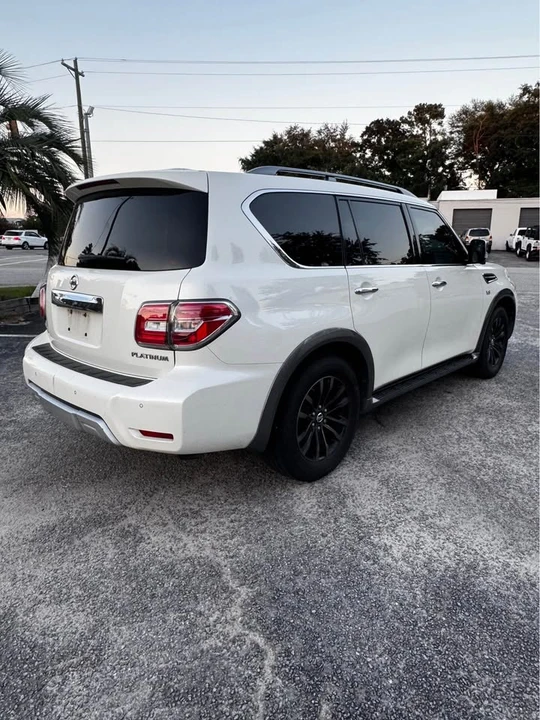2017 Nissan Armada - Image 3 of 10