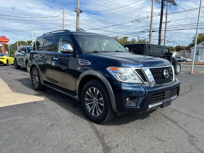 2017 Nissan Armada - Image 11 of 12