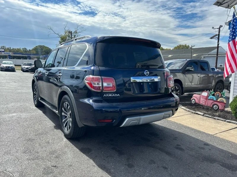 2017 Nissan Armada - Image 5 of 12