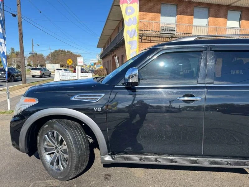 2017 Nissan Armada - Image 6 of 12