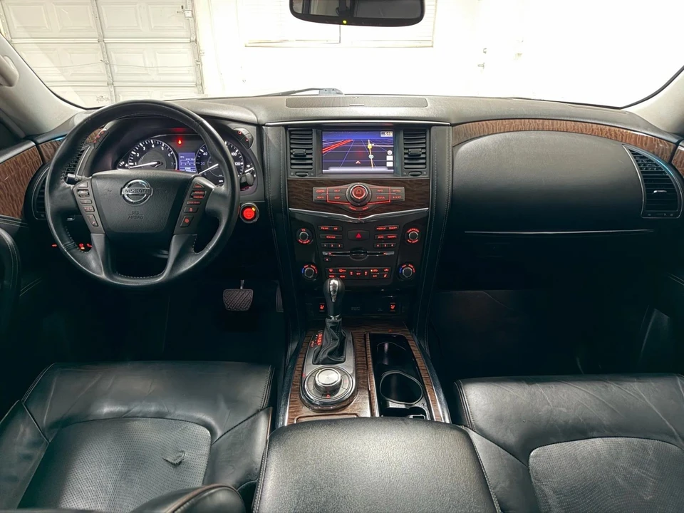 2017 Nissan Armada - Image 11 of 21