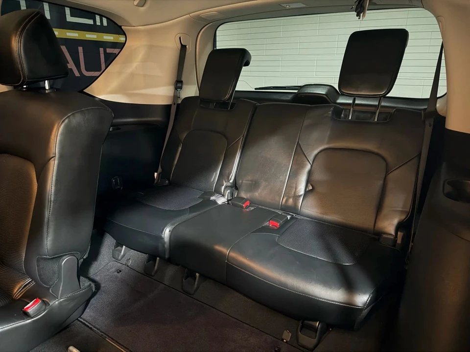 2017 Nissan Armada - Image 9 of 21