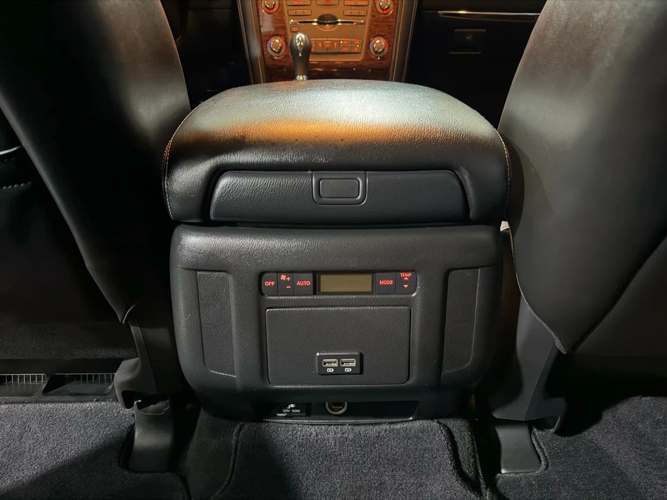 2017 Nissan Armada - Image 9 of 20