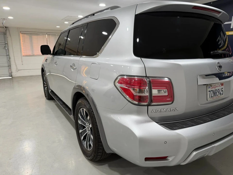 2017 Nissan Armada - Image 3 of 20